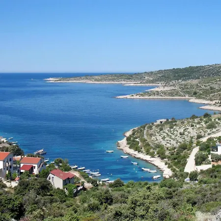 Josip By Interhome * Ražanj